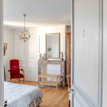 Chez Marie Homestay *